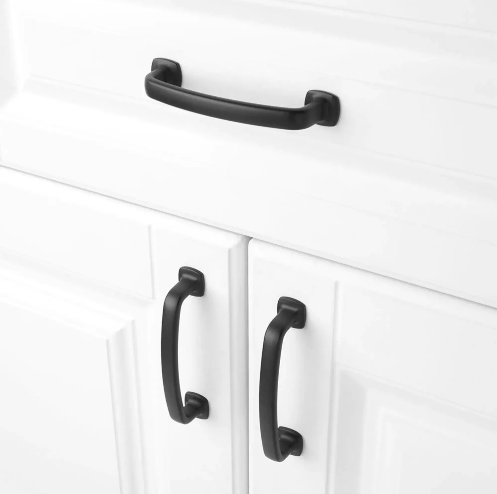 Diversa Matte Black Trinity 3-3/4" (96mm) Cabinet Drawer Pull - 10 PACK