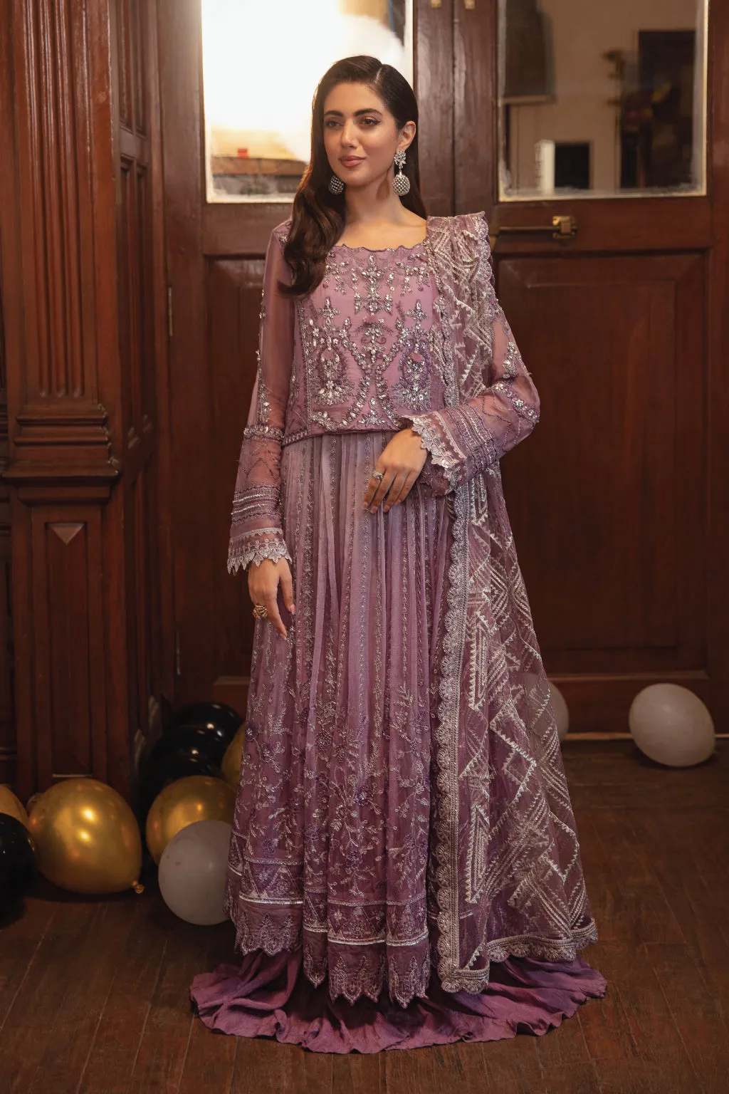 IZNiK La Royale Luxury Formals – IRC-02 Epoch